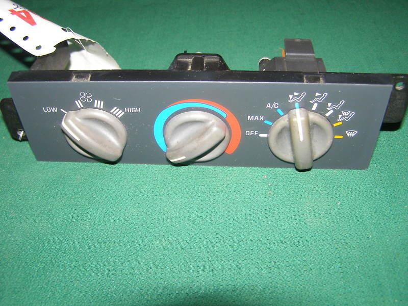 1994 1995 1996 pontiac firebird ac climate control oem   w/o rear defroster