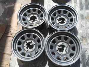 Aftermarket steel 16 x 8 wheel rim set for tundra lkq