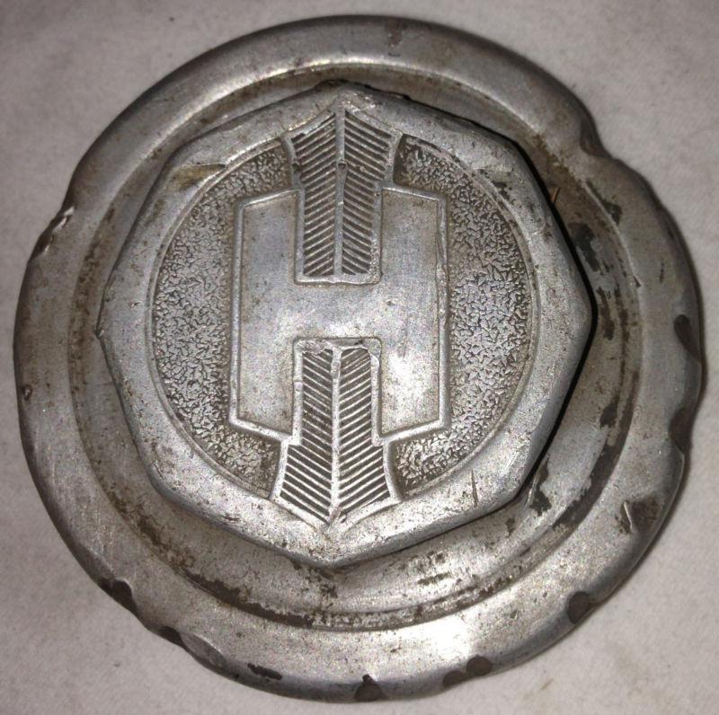 Vintage hub cap center grease cover