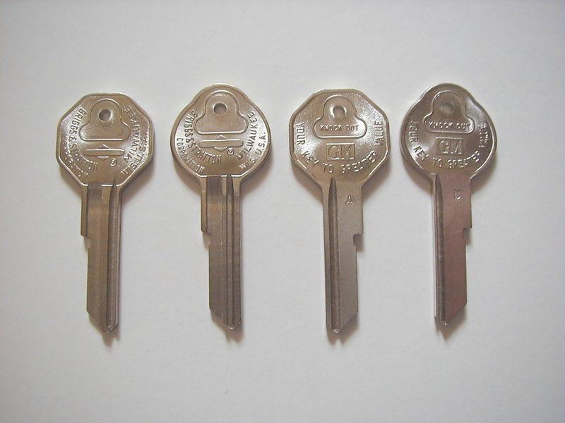 67 corvette keys 4 original nos brigg & stration camaro