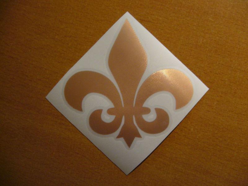 Fleur de lis in gold chrome #3 vinyl window laptop decal car bumper sticker 4"