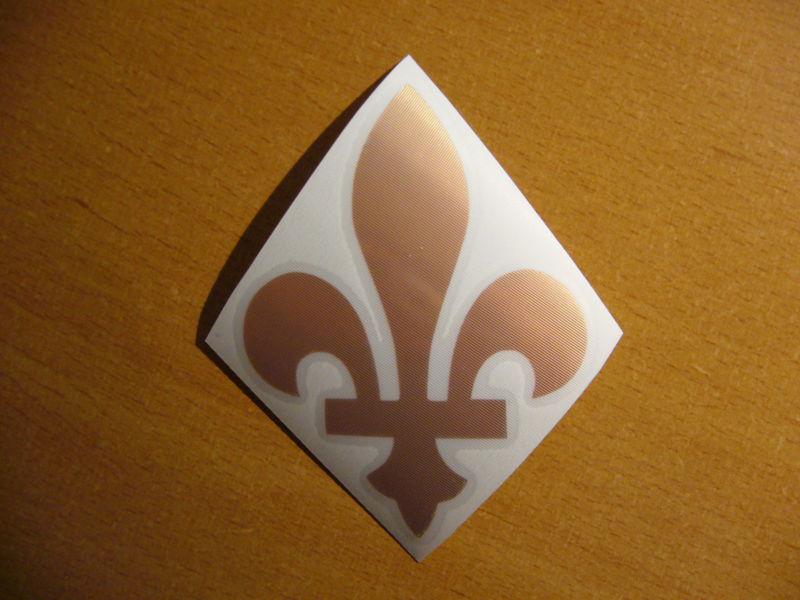 Fleur de lys in gold chrome #2 vinyl window laptop decal car bumper sticker 4"