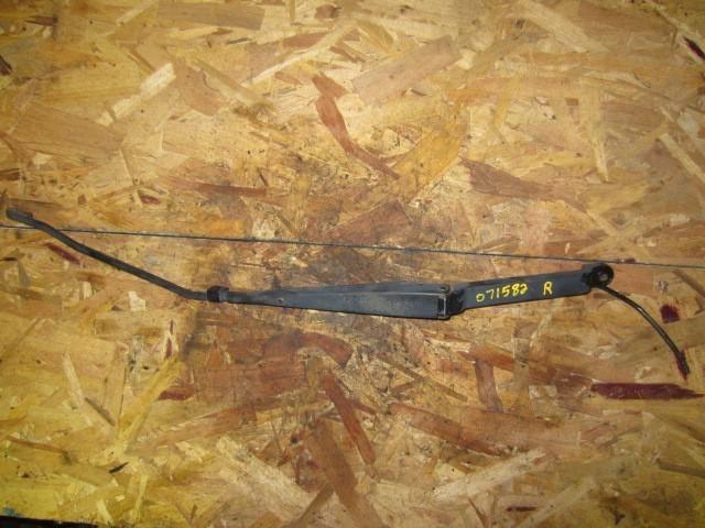 01 sunfire wiper arm right side