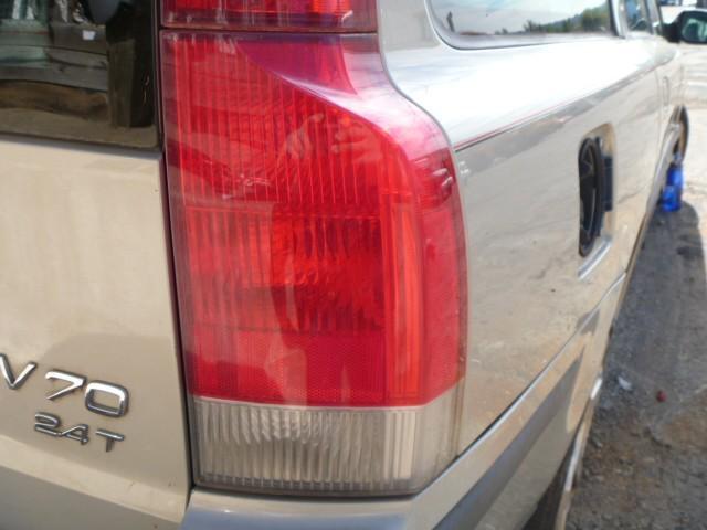 01 02 03 04 volvo v70 r. tail light sw lower