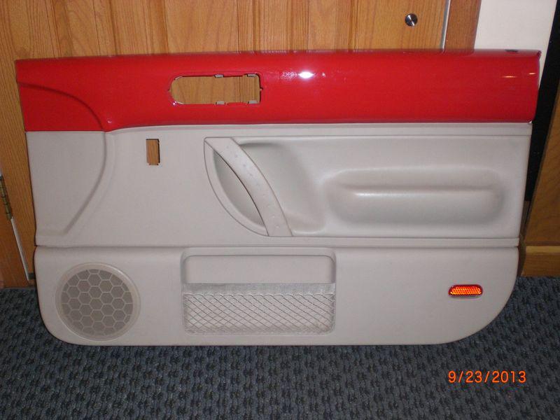 98-10 vw beetle door panel right passenger  99 00 01 02 03 04 05 06 07 08 09