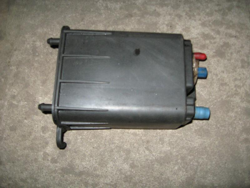 96-00 oem cp3161 fuel vapor canister evap grand caravan voyager town and country