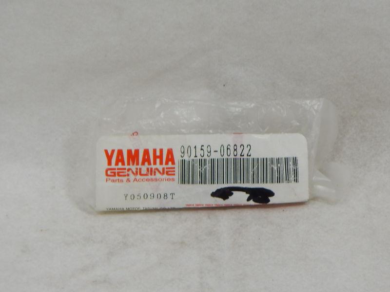 Yamaha 90159-06822 screw *new