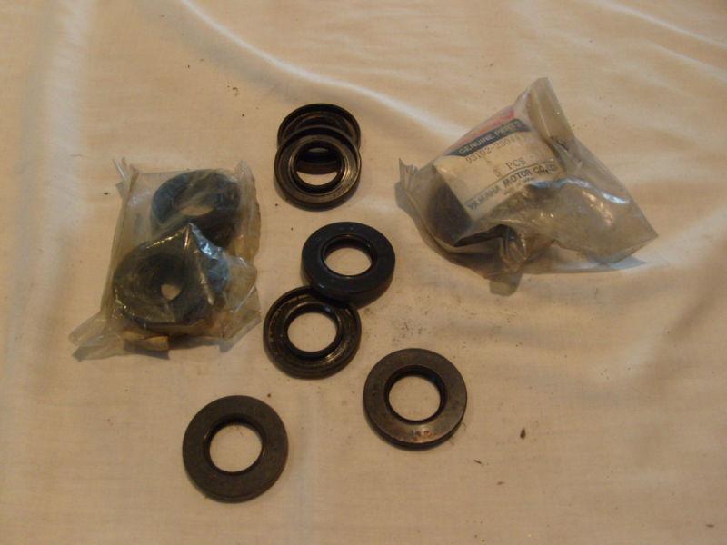 Yamaha yz fj oil seals lot of 17 new 93102 25044