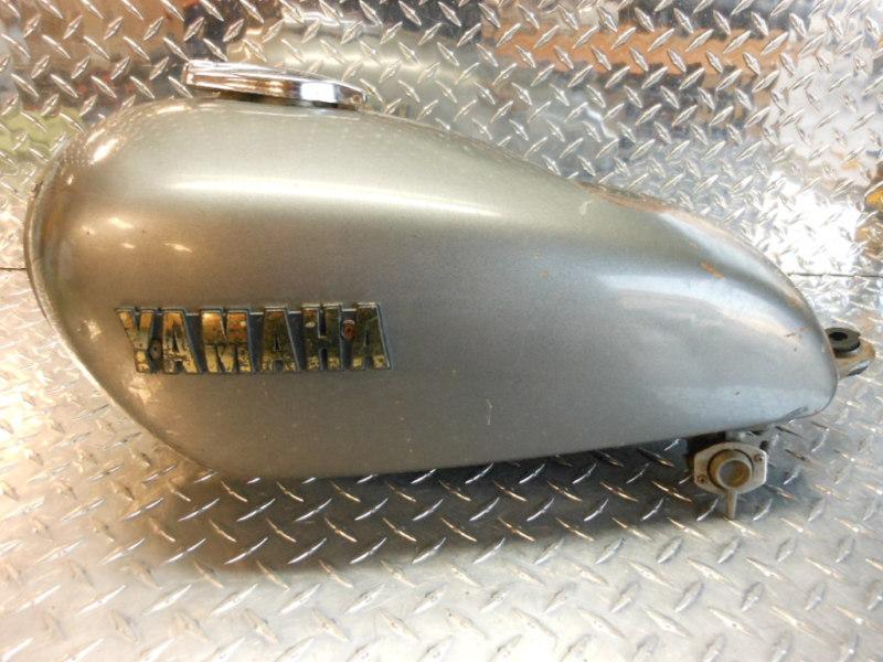 1981 yamaha xs650 xs 650 special factory gas fuel tank & shut off petcock valve