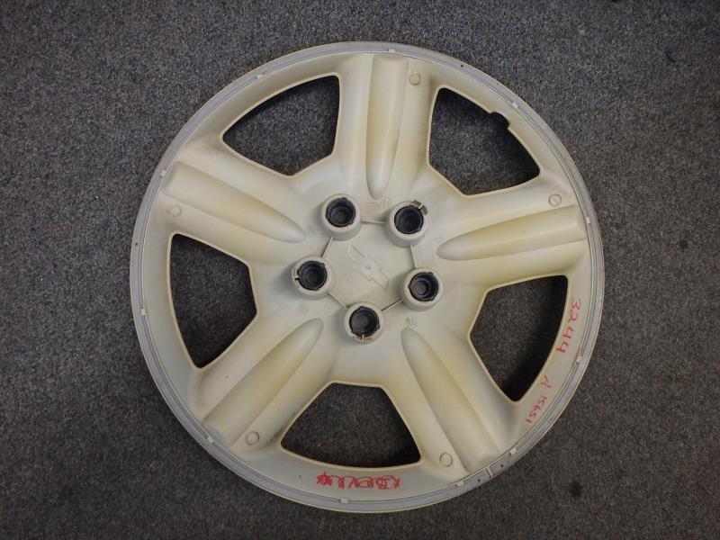 05 uplander wheel cover 17