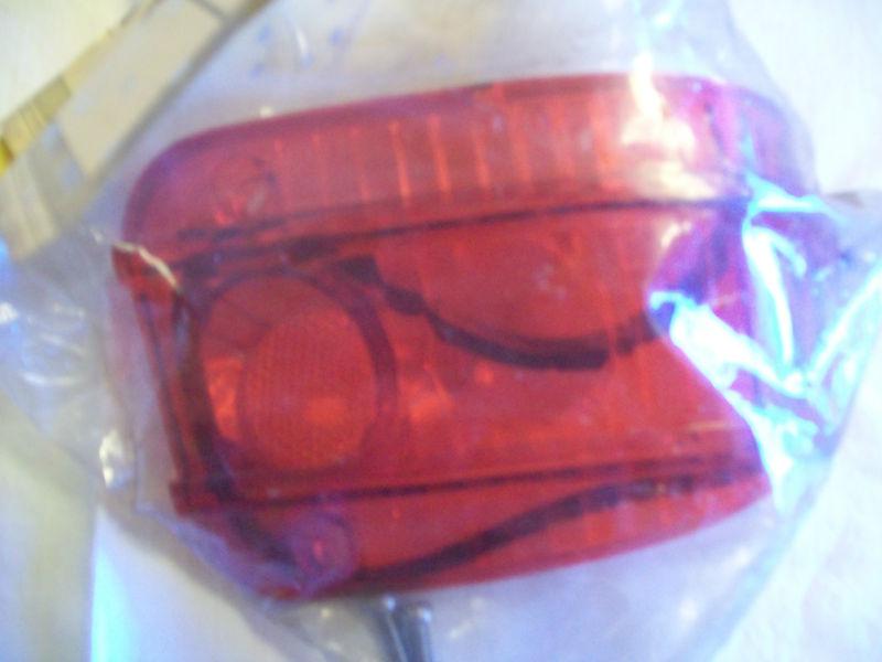 Vintage 1963 n.o.s. amc rambler classic station wagon taillite lens #3205347 lef