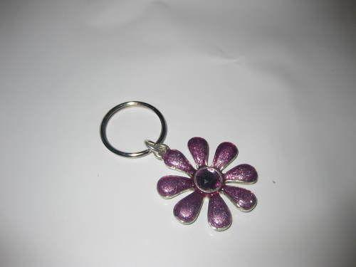 K61 solid metal purple daisy flower simulated stone center key chain keychain