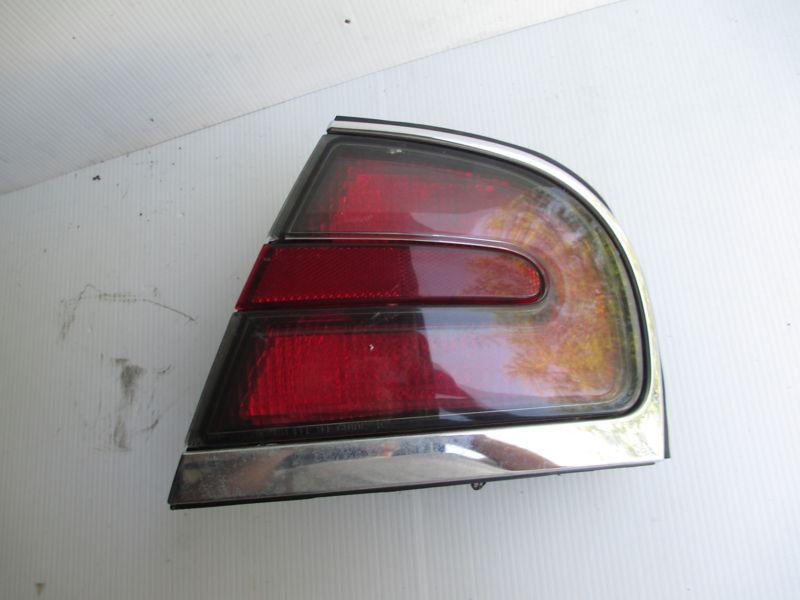 1997 1998 1999 2000 2001 2002 2003 2004 2005 buick park avenue tail light rh 