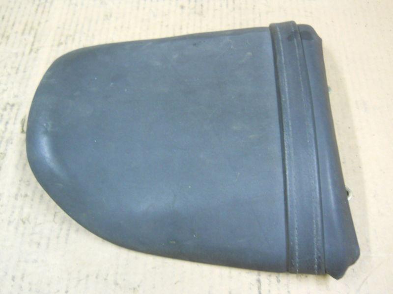 1992 suzuki gsf400 bandit rear seat section 92 gsf 400 gsf-400 oem stock 