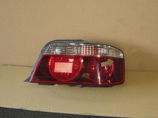 Toyota chaser 1998 rear right combination lamp [0015500]