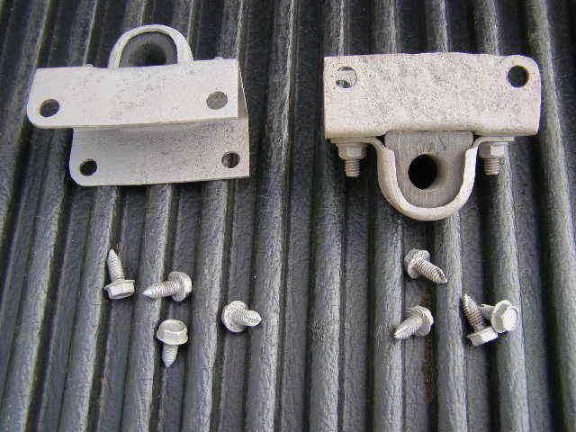 Mopar 70-74 e b body cuda charger rear sway bar brackets