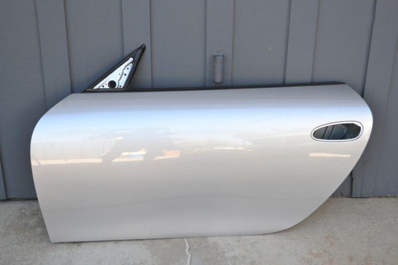 Porsche 996 99-05 / 986 97-04 boxster left driver side door arctic silver