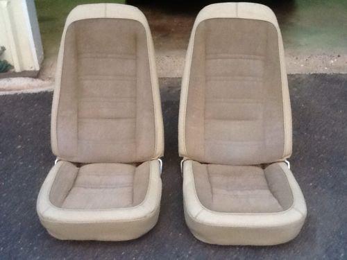 C3 corvette seats 