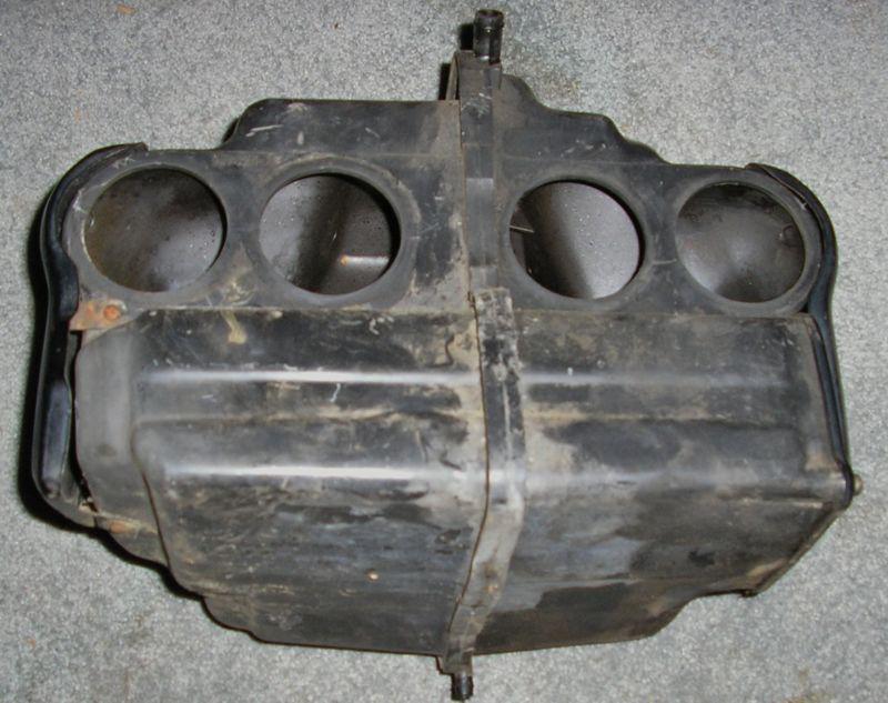 1982 honda cb750sc nighthawk air cleaner housing/box with side covers