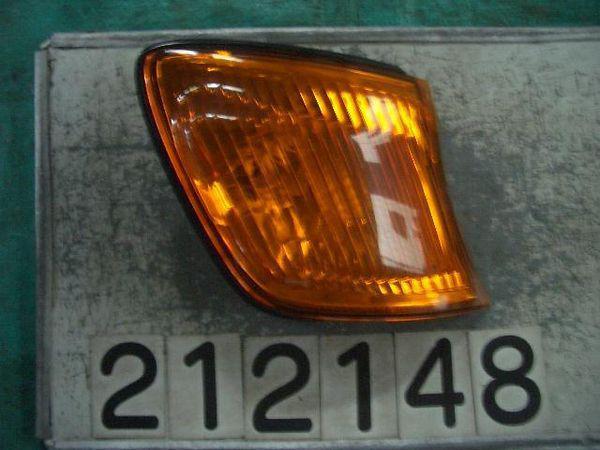 Toyota ipsum 1999 right clearance lamp [4811000]