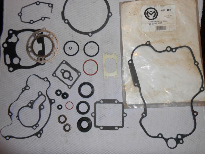 N.o.s. moose brand m811429 kx125 2001 2002 gasket & oil seal  set