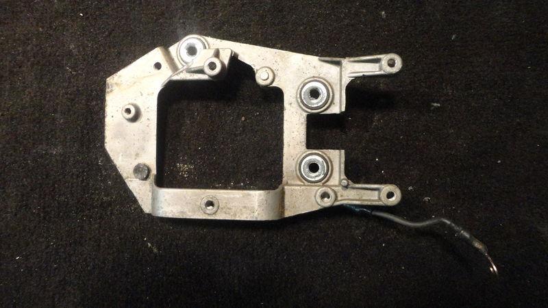 Electrical bracket #689-85542-00-94, 1985 yamaha 2 stroke 25hp outboard motor