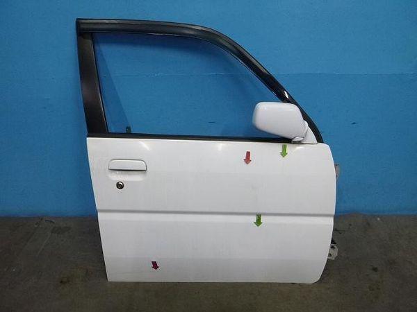 Subaru pleo 2002 front right door assembly [0913100]