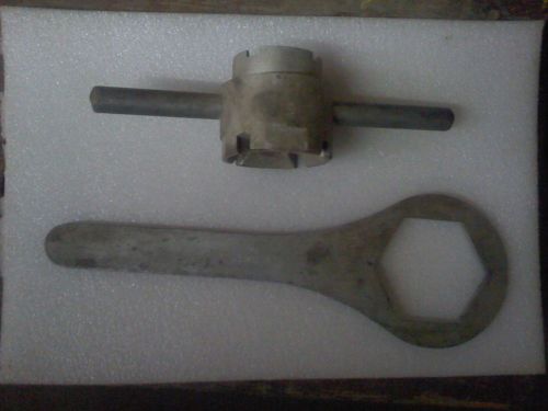 Old mercruiser sterndrive  service tools - p/n&#039;s 91-30291 &amp; 91-32822