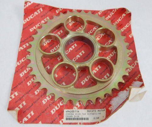 Genuine ducati 748 corona / crown z rear sprocket 38 biposto - 49420511a - new