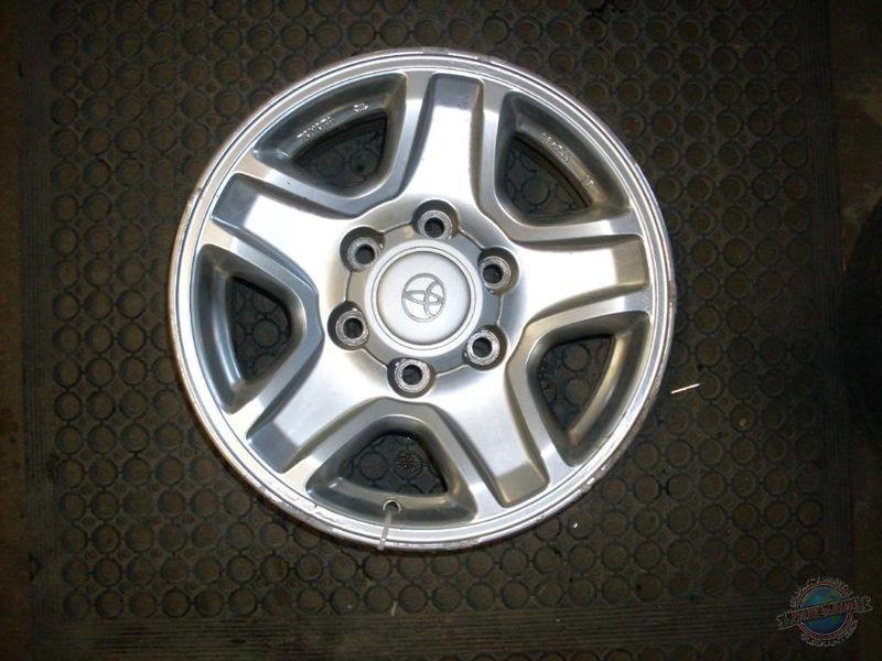 (1) wheel 4 runner 835057 99 00 01 02 alloy 85 percent less center cap