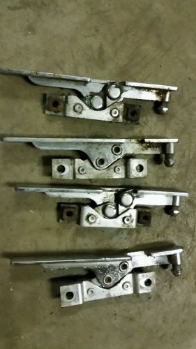 1968 corvette original  t top latches