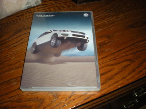 Vw owners manual  &amp;  dvd with case -  touareg 2 -the road to baja