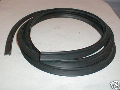 Maserati biturbo  door weatherstrip rubber seal spyder new    