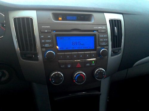 Hyundai sonata, a/v equipment, receiver, am-fm-stereo-cd-mp3-satellite, 09-10