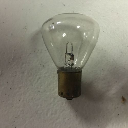 Nos westinghouse 1000 mazda 6-8 volt 32 &amp; 32c headlight prefocused bulb