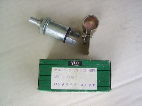 Datsun bluebird 311, 312 -&#039;68 hand brake switch nos