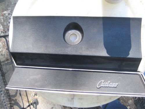 1970 oldsmobile cutlass glove box door