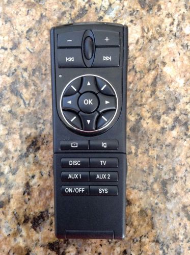 Oem mercedes benz rear dvd remote control model# 164 820 41 89 excellent cond