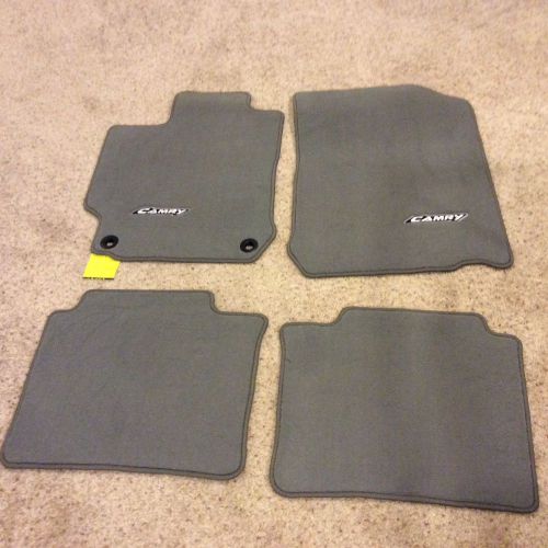 2015 camry hybrid carpet floor mat set