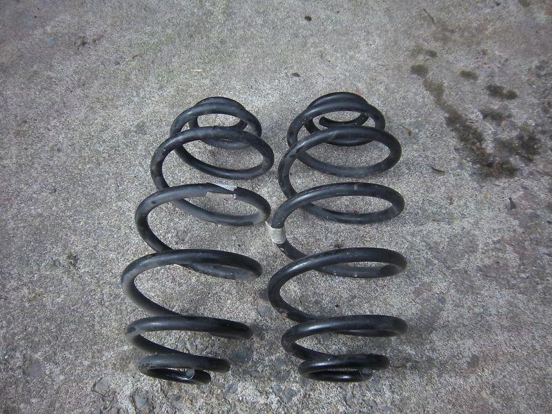 05 saab 9-3 arc left right rear suspension coil spring  03-07 9-3 rear springs