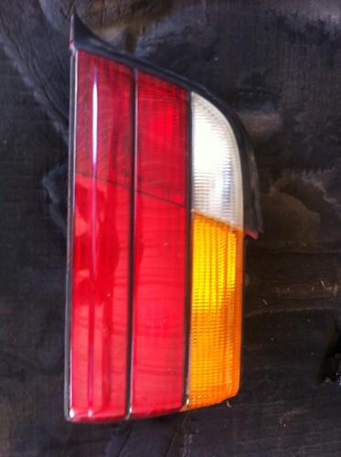 Bmw e36 passenger side tail light 318i 318is