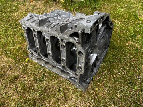 Honda s2000 ap1 bare block f20c