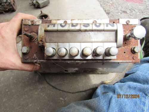 Vintage  hudson car auto dash radio for parts/repair