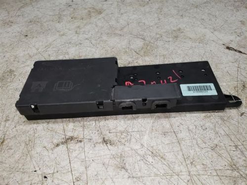 2010-2012 jaguar xj voltage regulator 318986023 108304