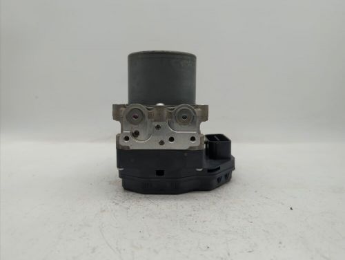 2014-2015 infiniti q50 abs pump control module u71n8