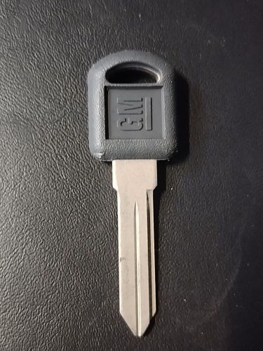 596222- brand new oem gm truck (b89p/b83p) key blank