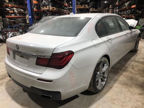 2013 2014 2015 bmw 740i 10.25 in. color information display screen        846957