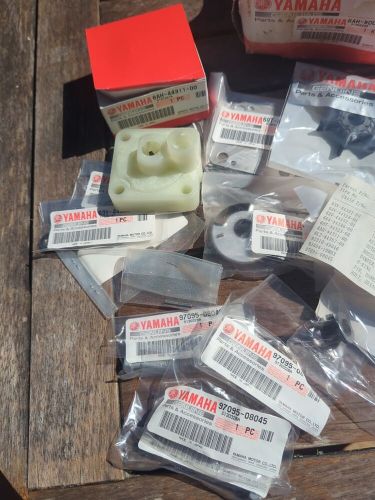 Yamaha oem water pump repair kit 6ah-w0078-00 nos