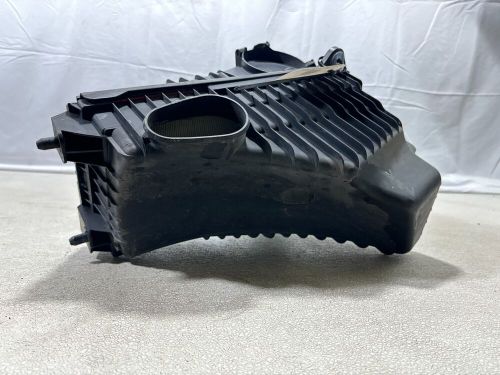 2007-2010 audi q7 left side air intake cleaner filter housing box oem 7l6128601l