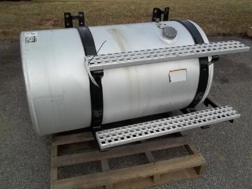 Volvo vn vhd fuel tank 20505000 w/steps 100 gal